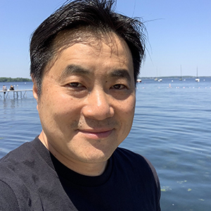 Head shot of Jerry Zhu